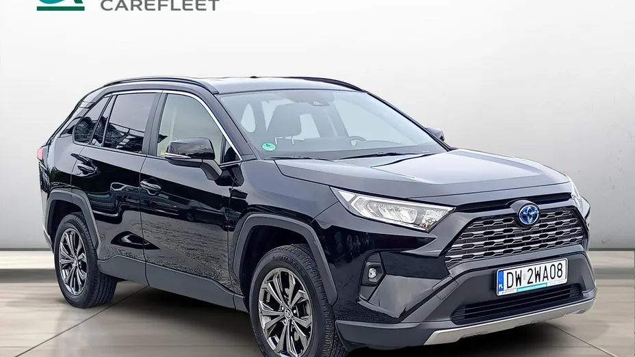 TOYOTA RAV4 -