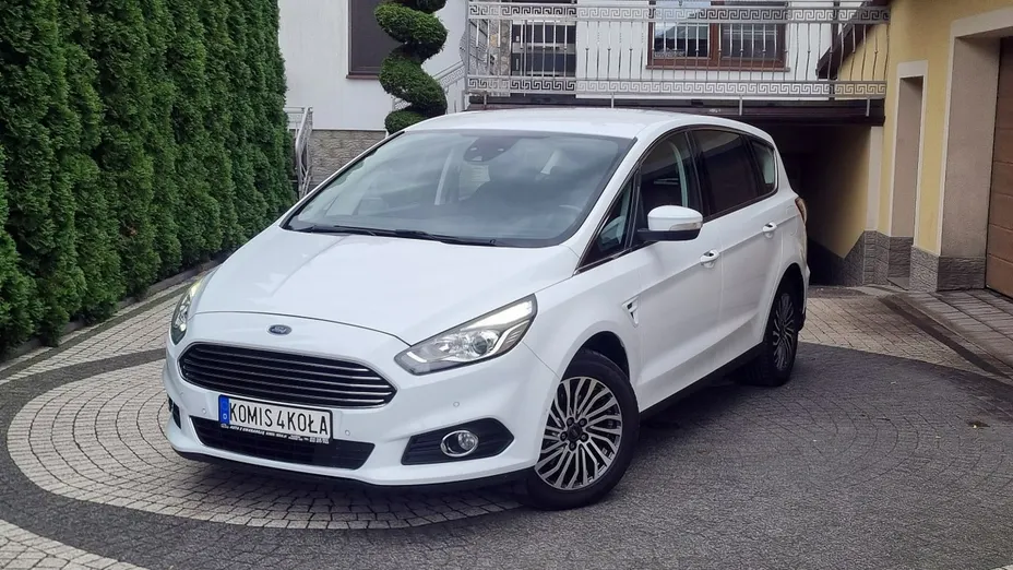 FORD S-MAX -