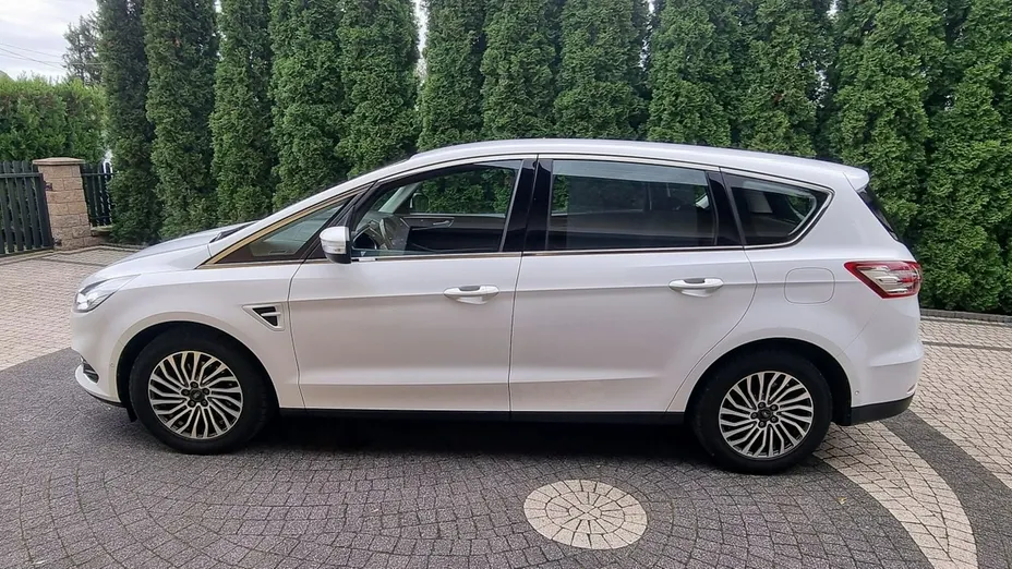 FORD S-MAX -