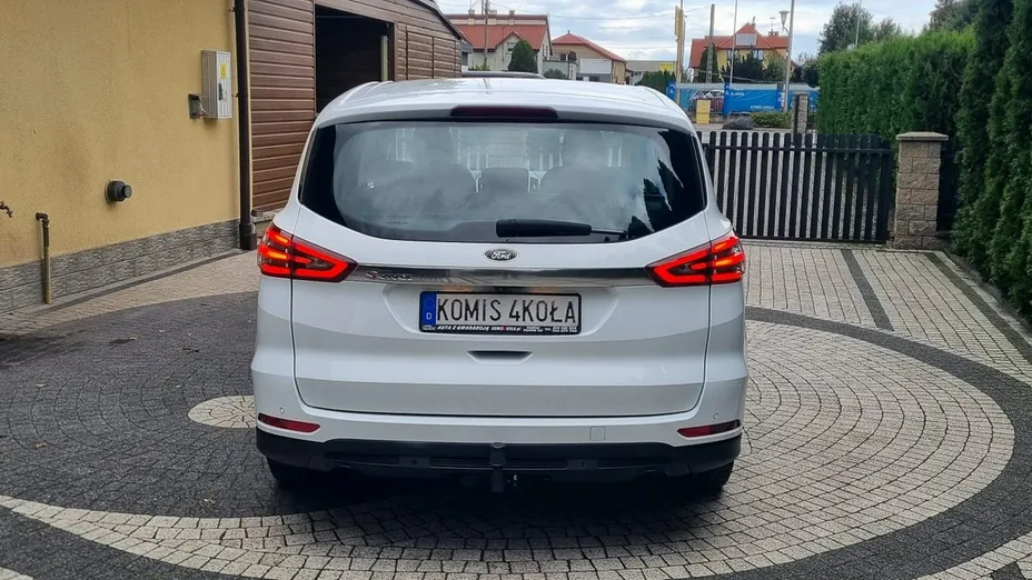FORD S-MAX -