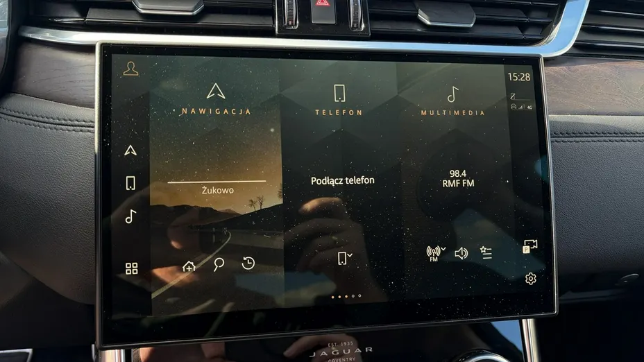 JAGUAR XF -