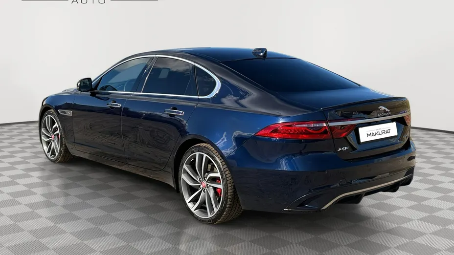 JAGUAR XF -
