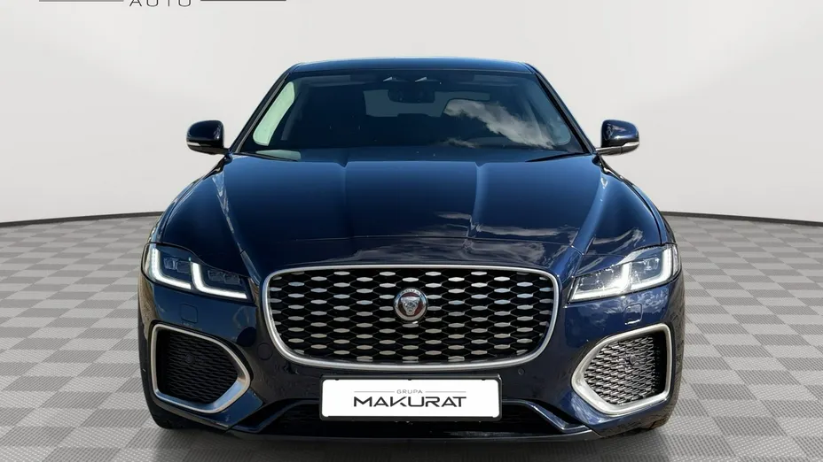 JAGUAR XF -