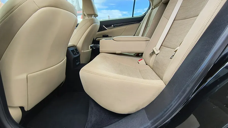 LEXUS GS -