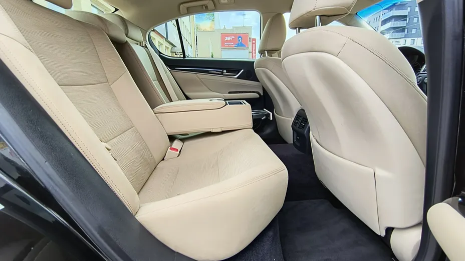 LEXUS GS -