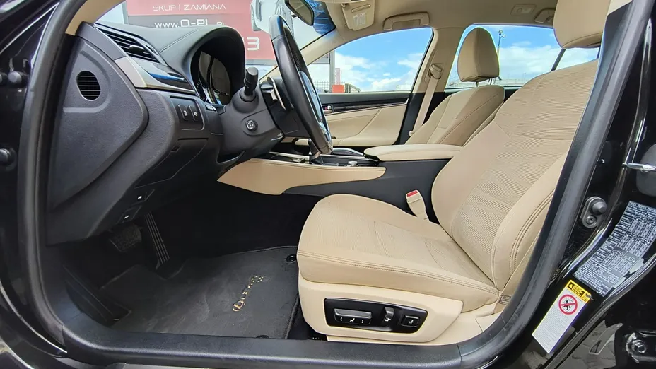 LEXUS GS -