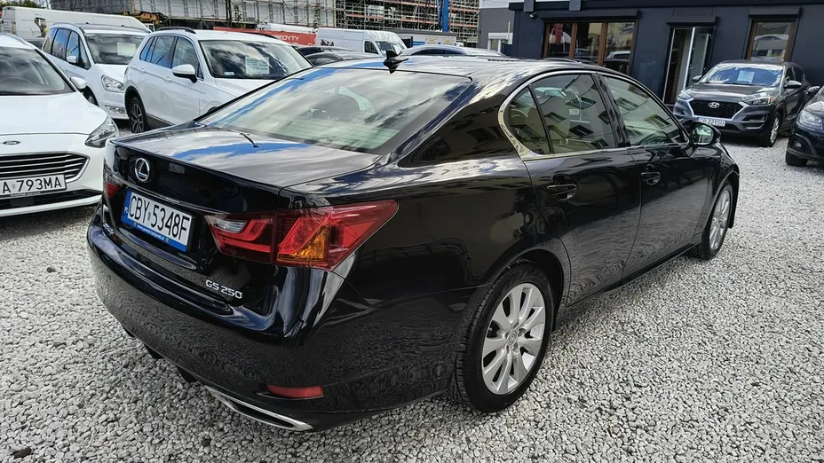 LEXUS GS -