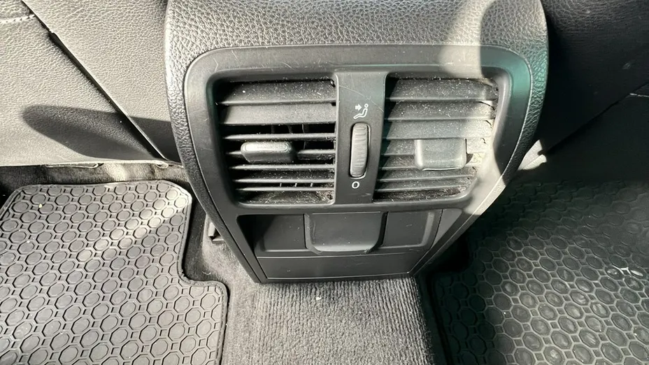 VOLKSWAGEN Passat CC -