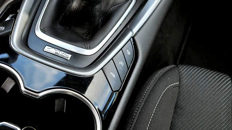 FORD Mondeo -