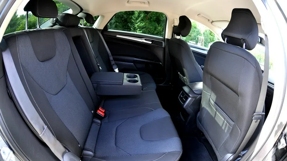 FORD Mondeo -