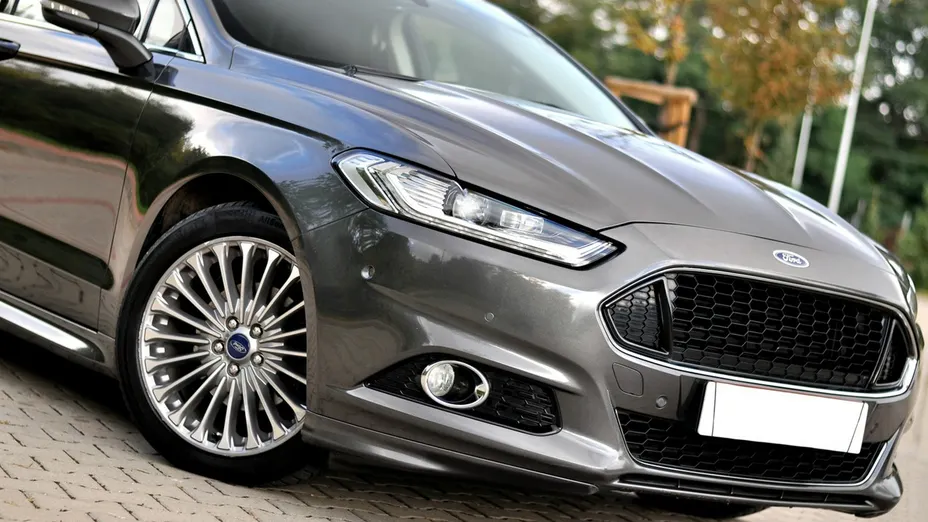 FORD Mondeo -