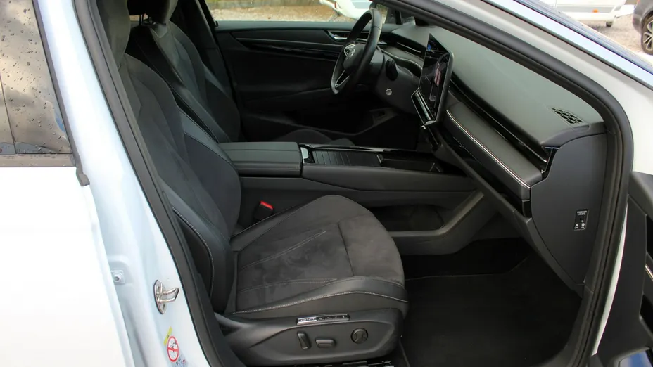 VOLKSWAGEN ID.7 -