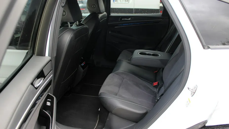 VOLKSWAGEN ID.7 -