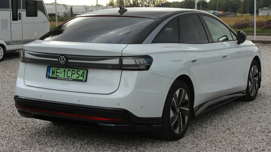 VOLKSWAGEN ID.7 -