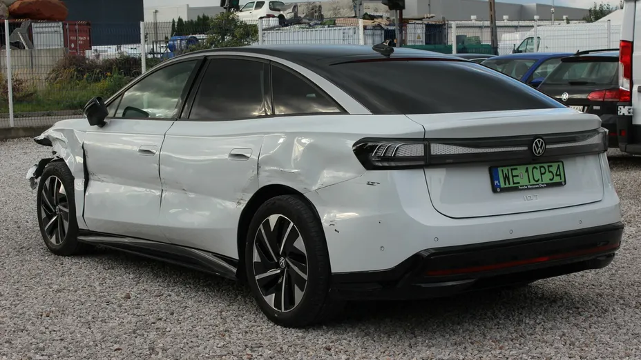 VOLKSWAGEN ID.7 -