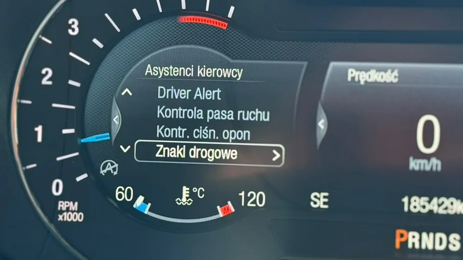 FORD Mondeo -