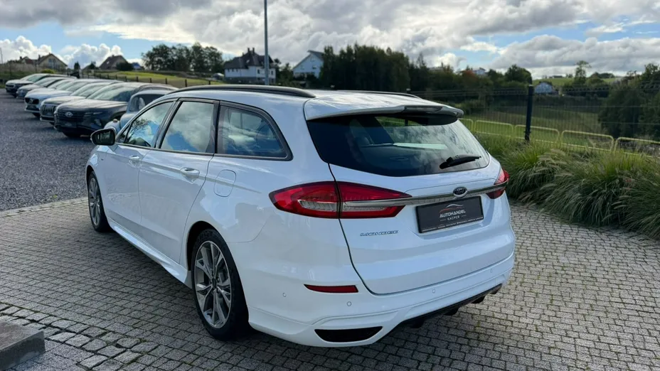 FORD Mondeo -