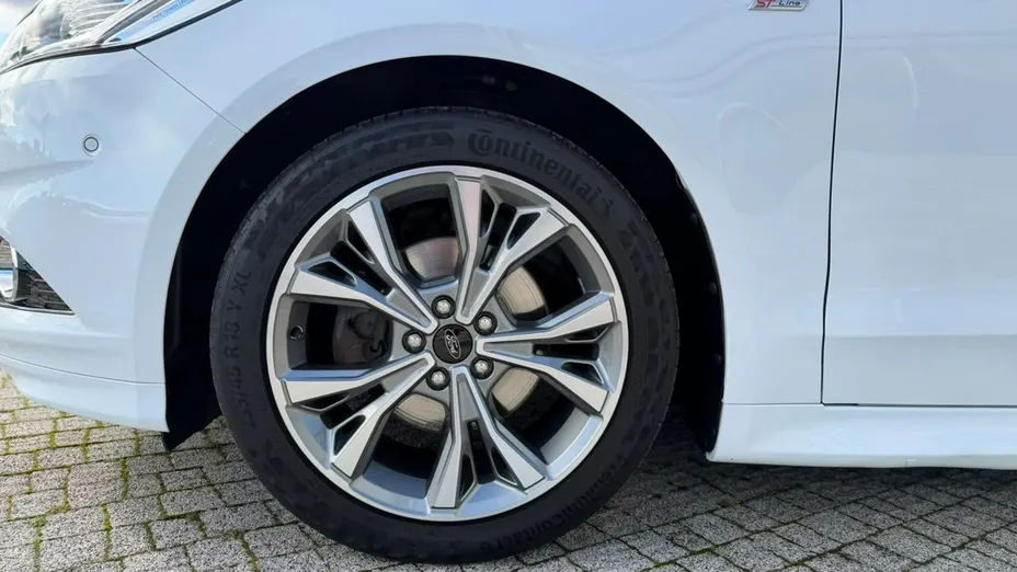FORD Mondeo -