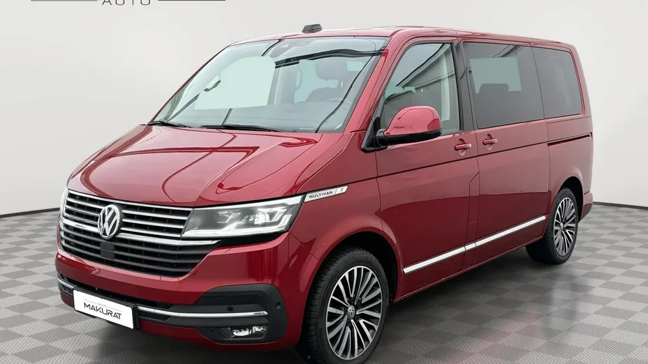 VOLKSWAGEN Multivan -