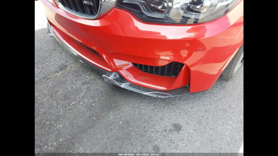 BMW M4 -