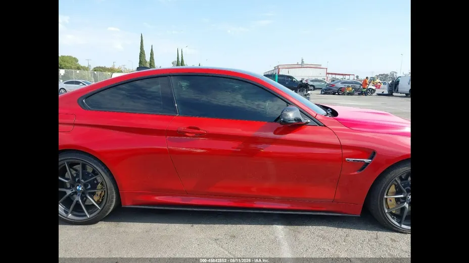BMW M4 -