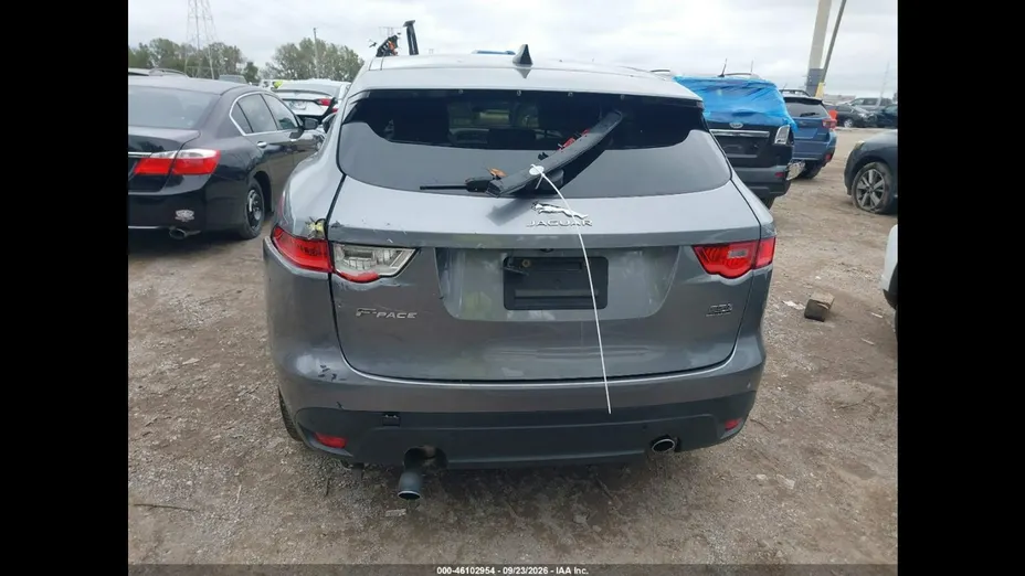 JAGUAR F-Pace -