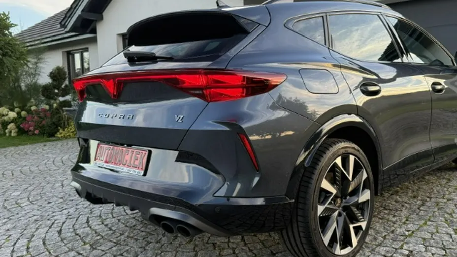 CUPRA Formentor -