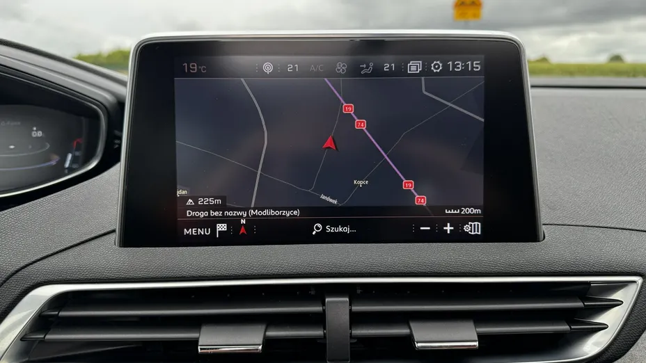 PEUGEOT 3008 -