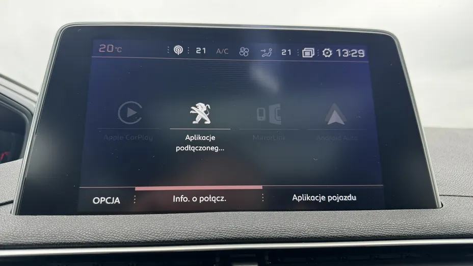 PEUGEOT 3008 -