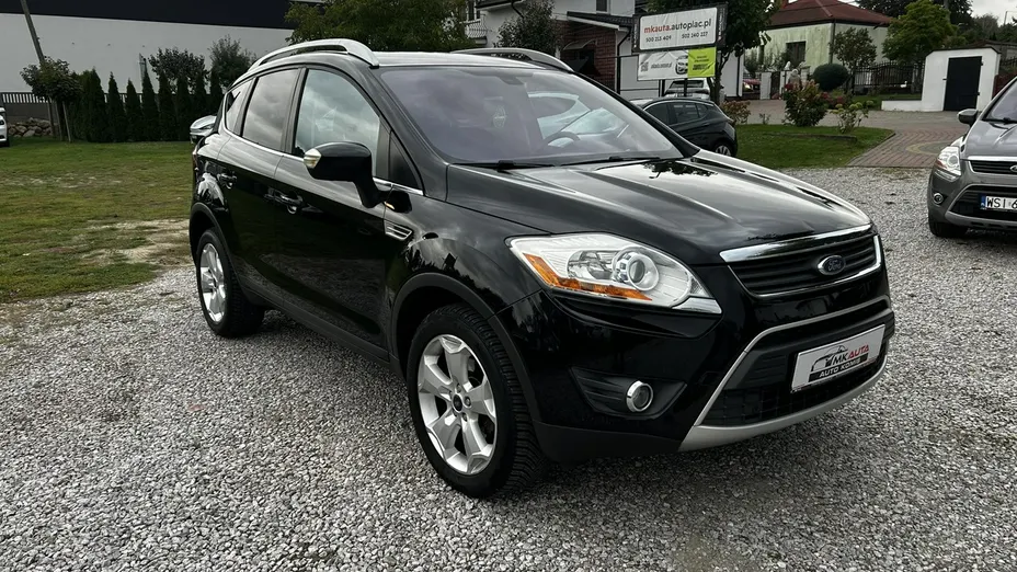 FORD Kuga -
