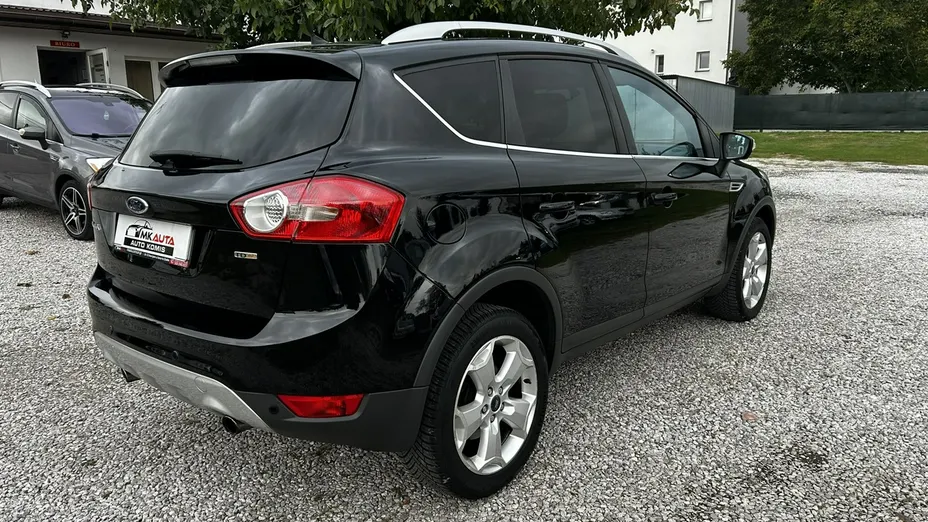FORD Kuga -