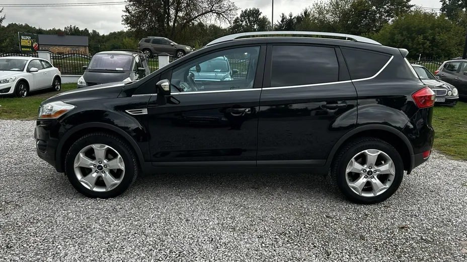 FORD Kuga -