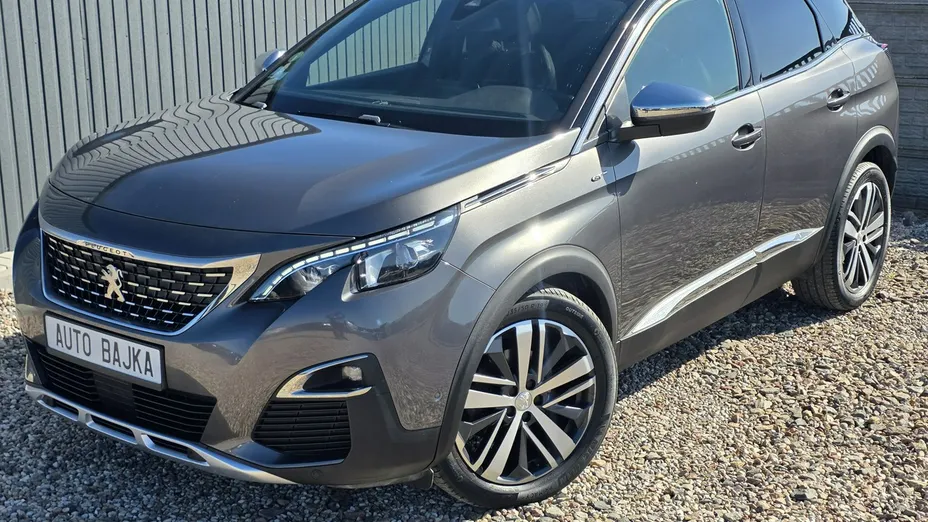 PEUGEOT 3008 -