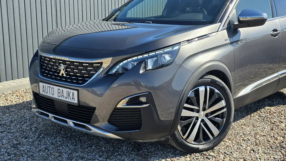 PEUGEOT 3008 -