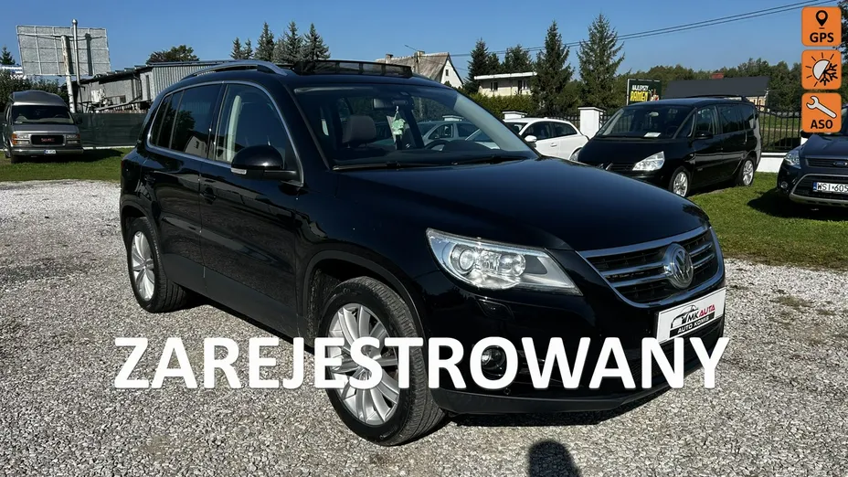 VOLKSWAGEN Tiguan -