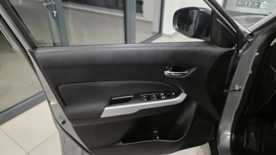 SUZUKI Vitara -