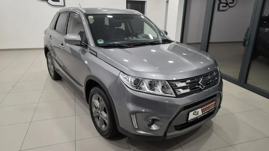 SUZUKI Vitara -
