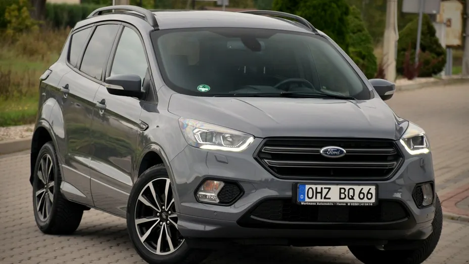 FORD Kuga -