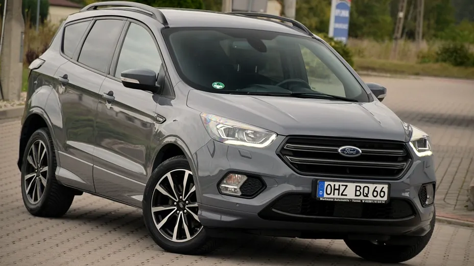 FORD Kuga -