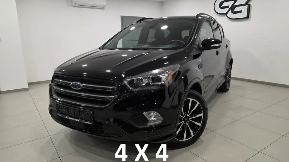 FORD Kuga -