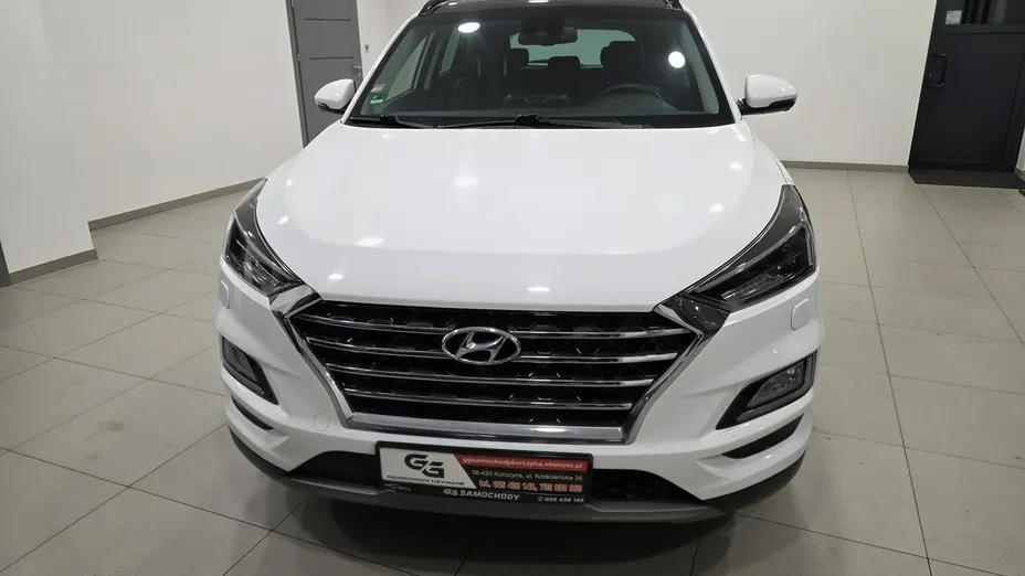 HYUNDAI Tucson -