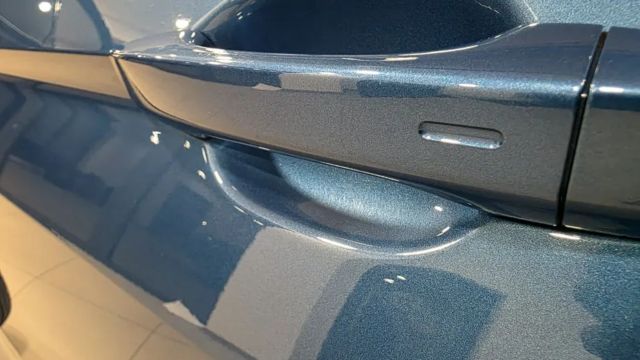 VOLKSWAGEN Tiguan -