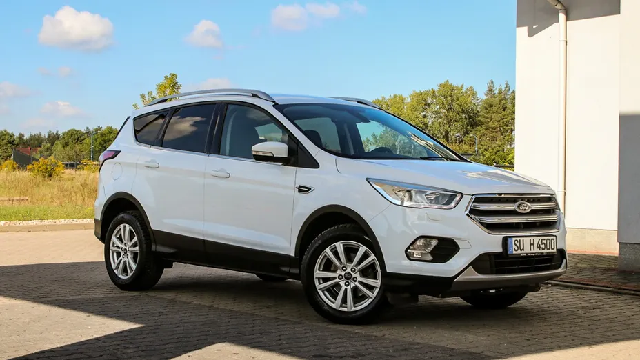 FORD Kuga -