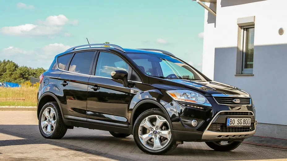 FORD Kuga -