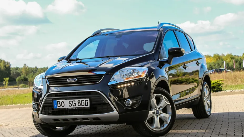 FORD Kuga -