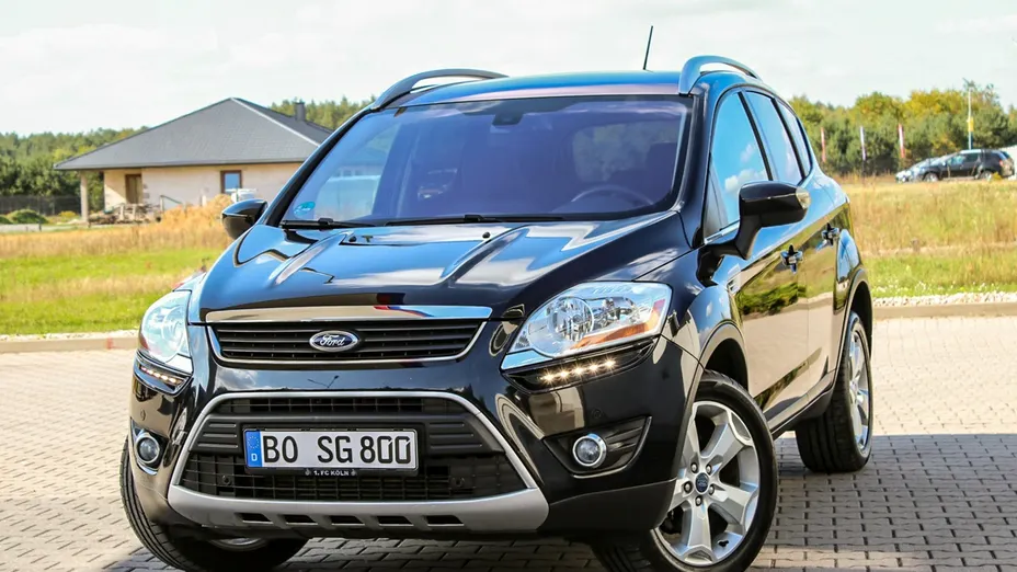FORD Kuga -