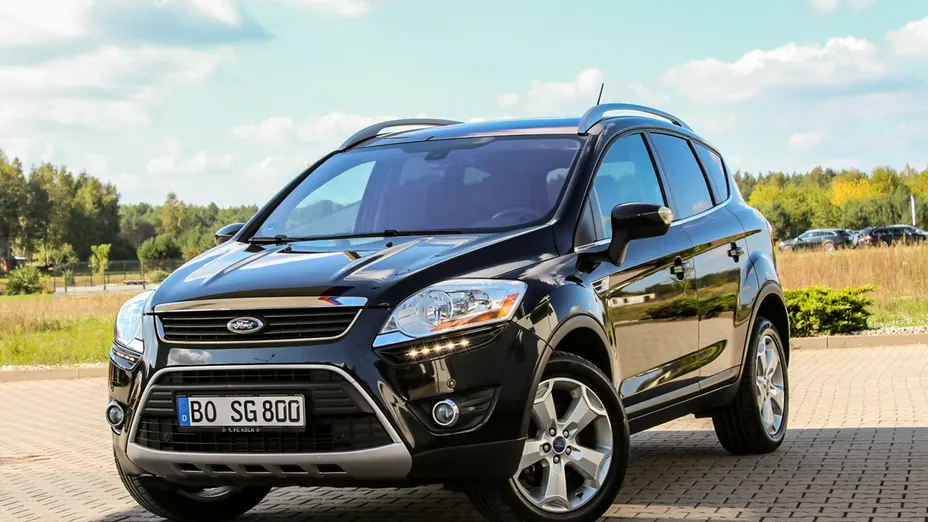 FORD Kuga -