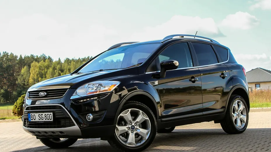 FORD Kuga -