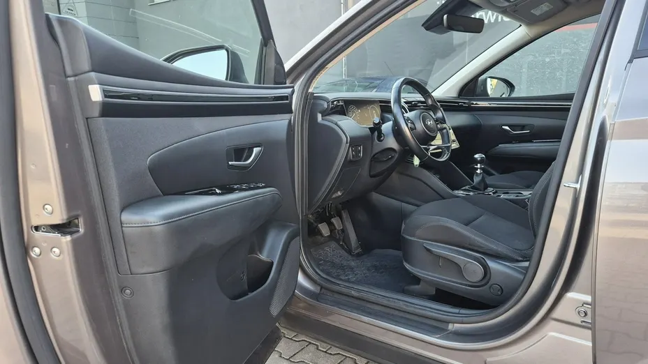HYUNDAI Tucson -