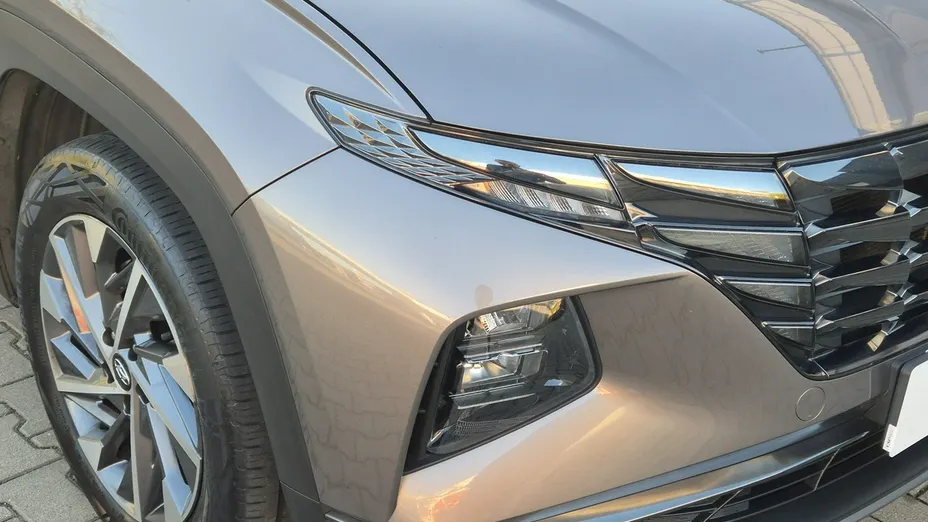 HYUNDAI Tucson -